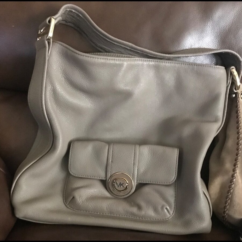 Micheal Kors Purse